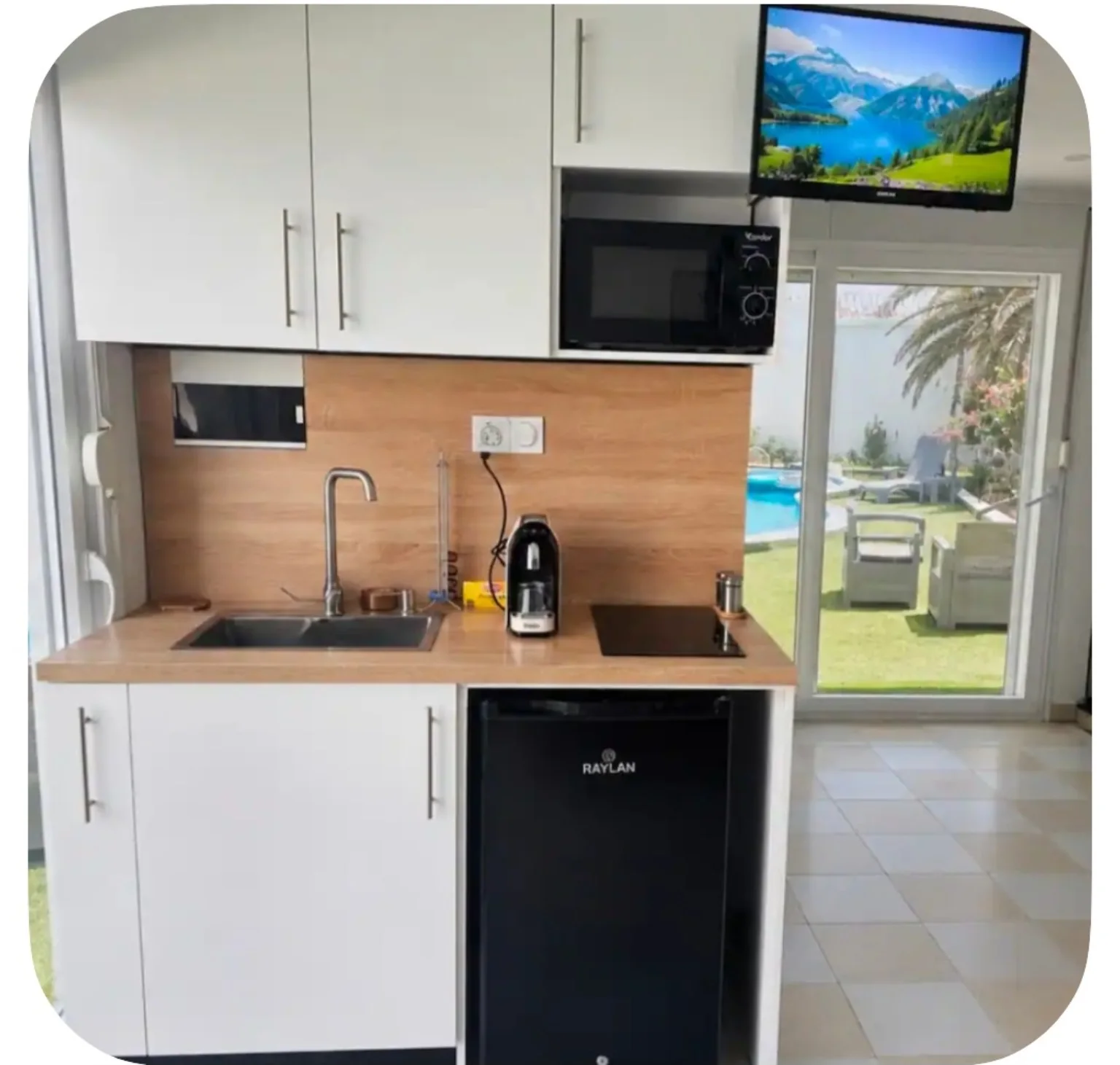 Kitchenette